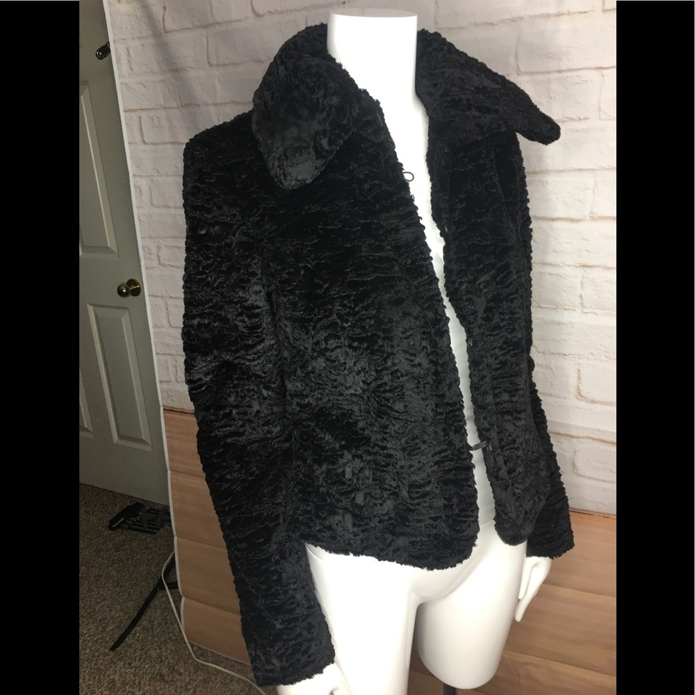 Coffee Shop fau fur wool jacket